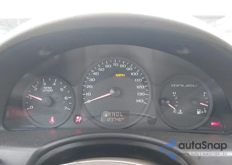 2004 Chevrolet Malibu Maxx Lt z USA, uszkodzony, nr VIN 1G1ZU64854F201810